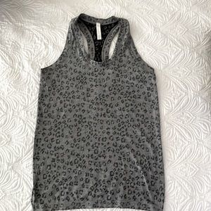 Athletes Momentum Allure Print Racerback Tank : Gray